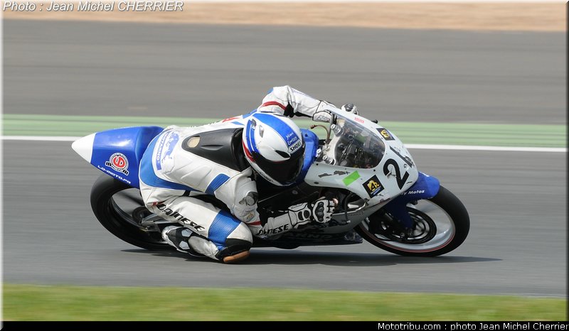 MOTO 