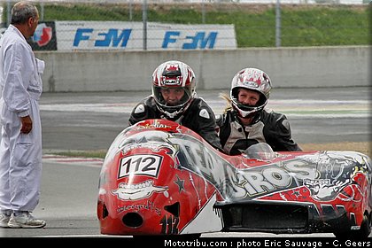 siro_siro_006_sidecar_fsbk_2012_magny_cours.jpg
