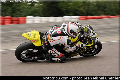 pirelli_bertin_01_fsbk_2012_dijon.jpg