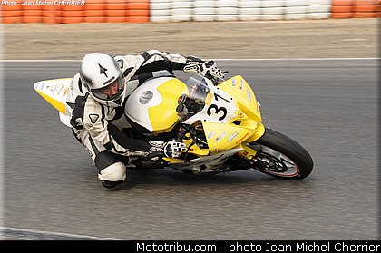 supersport_dury_01_fsbk_2012_ledenon_2.jpg
