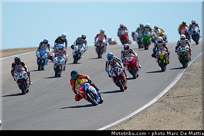 pirelli_600_011_fsbk_2012_ledenon_2.jpg