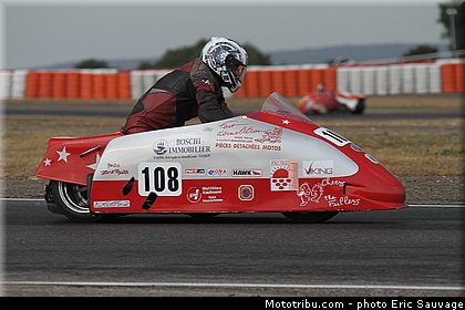 sidecar_leblond_roussel_02_fsbk_2012_ledenon.jpg