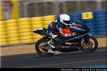 125_19_fsbk_2012_le_mans_roulage.jpg