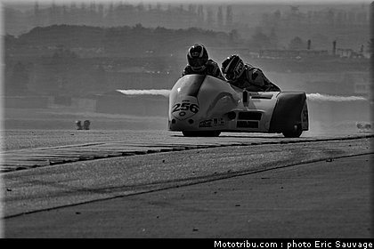 sidecar_12_fsbk_2012_le_mans_roulage.jpg