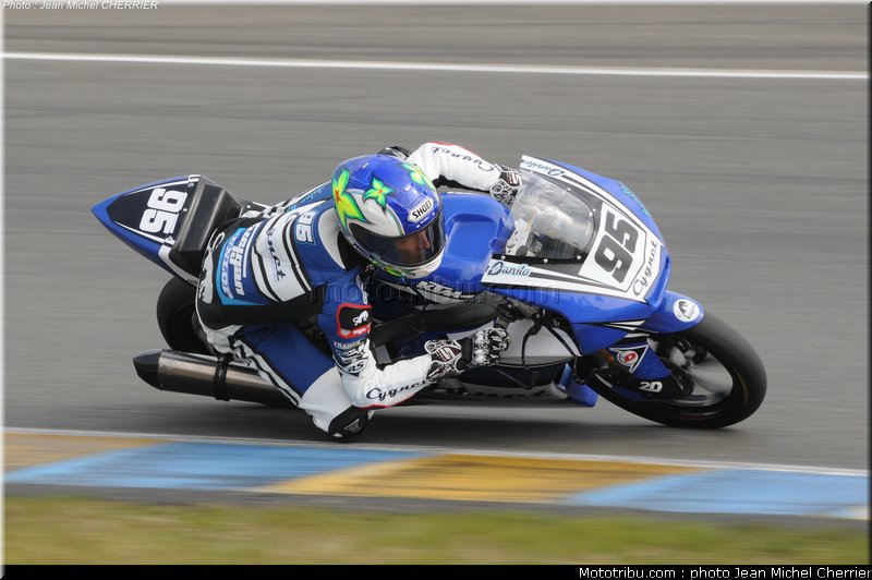 MOTO 