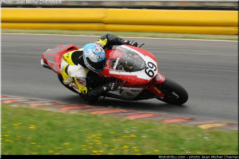 MOTO 