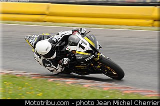 pirelli_600_clere_02_fsbk_2013_nogaro.jpg