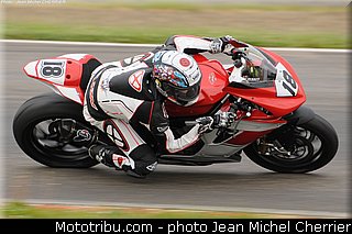 supersport_perret_01_fsbk_2013_nogaro.jpg