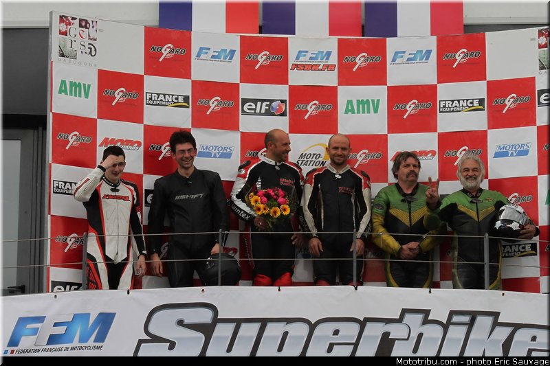 podium_1_01_sidecar_fsbk_2013_nogaro