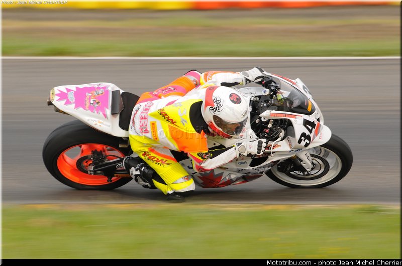 MOTO 