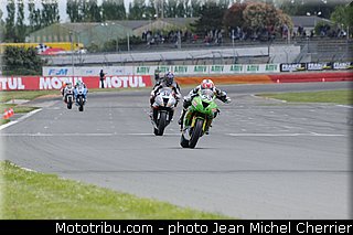 pirelli_600_003_fsbk_2013_le_vigeant.jpg