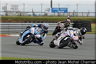 pirelli_600_005_fsbk_2013_le_vigeant.jpg