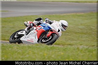 supersport_debise_001_fsbk_2013_le_vigeant.jpg