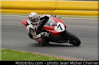 supersport_polesso_002_fsbk_2013_le_vigeant.jpg
