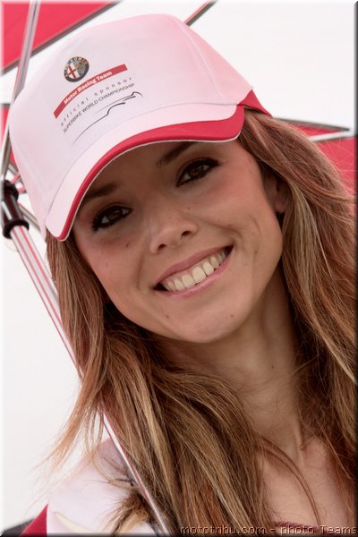 0046-pitbabes-valence-sbk2007-004-