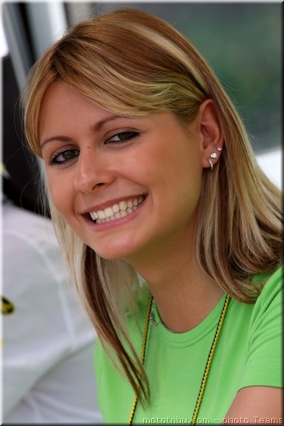 0156-pitbabes-sanmarin-sbk2007-006-