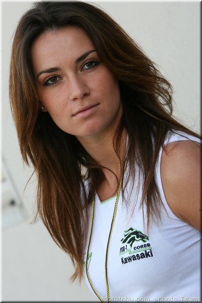 0234-pitbabes-vallelunga-sbk2007-005-