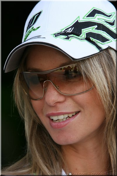 0235-pitbabes-vallelunga-sbk2007-006-