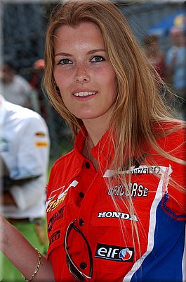 0132-pitbabes-italie-monza-sbk2007-035-.jpg