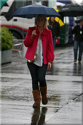 0139-pitbabes-silverstone-gb-sbk2007-006-.jpg