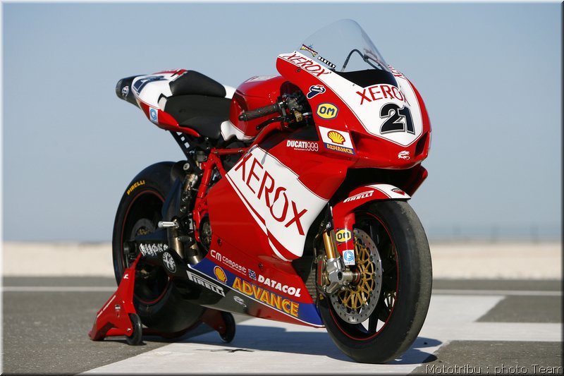 0016-sbk-qatar2007-0016