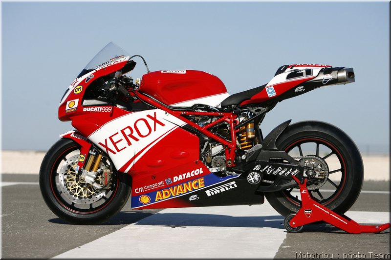 0019-sbk-qatar2007-0019