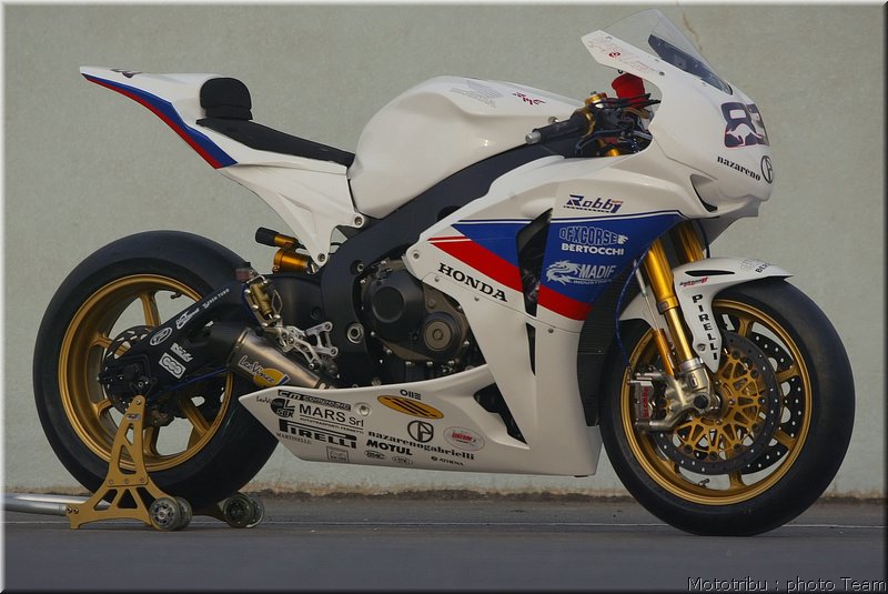 honda1000cbr-holland_1