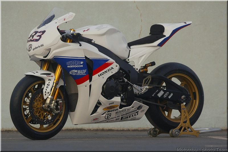honda1000cbr-holland_2