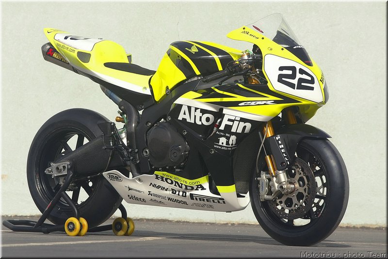 honda1000cbr-morelli_1