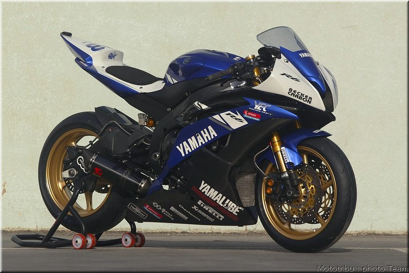 yamahar6-parkes_1