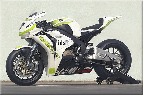 honda1000cbr-checa_2.jpg