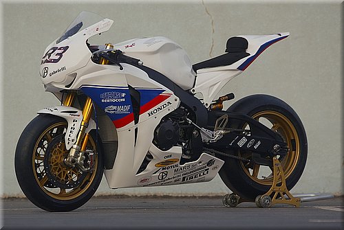 honda1000cbr-holland_2.jpg