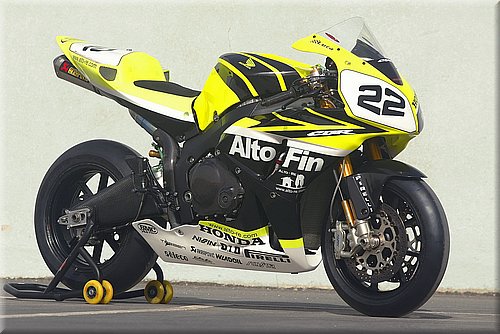 honda1000cbr-morelli_1.jpg