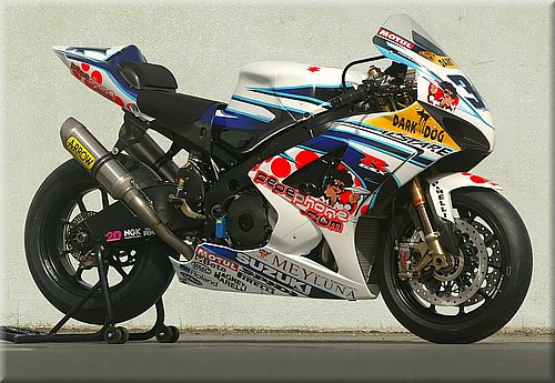 suzukigsxr1000-kagayama_2.jpg