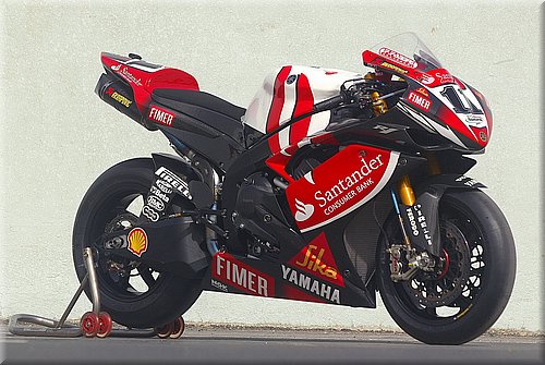 yamahar1-corser_2.jpg