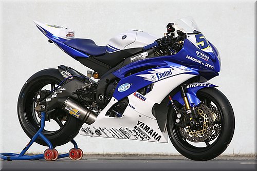 yamahar6-roccoli_1.jpg