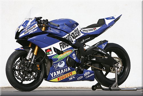 yamahar6-salom_1.jpg