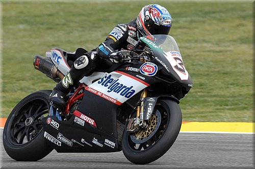 sbk-biaggi_01.jpg