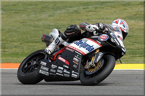 sbk-xaus_6.jpg