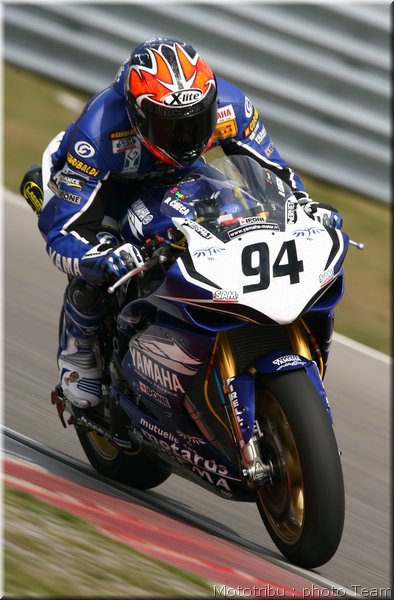 MOTO 