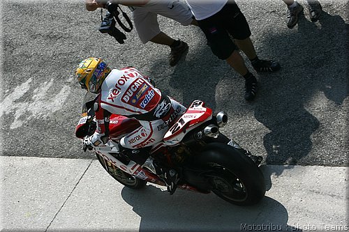 sbk-bayliss1.jpg