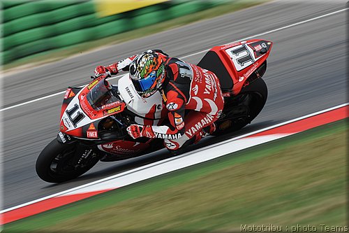 sbk-corser008.jpg