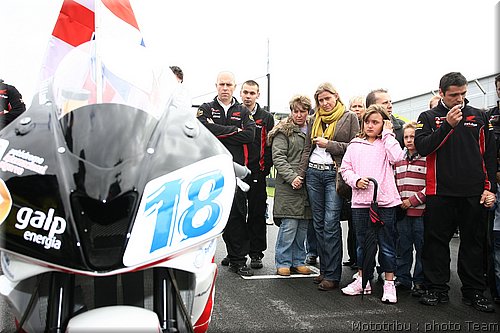 0259_supersport_hommage_jones_1.jpg