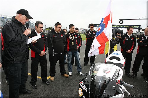 0261_supersport_hommage_jones_3.jpg