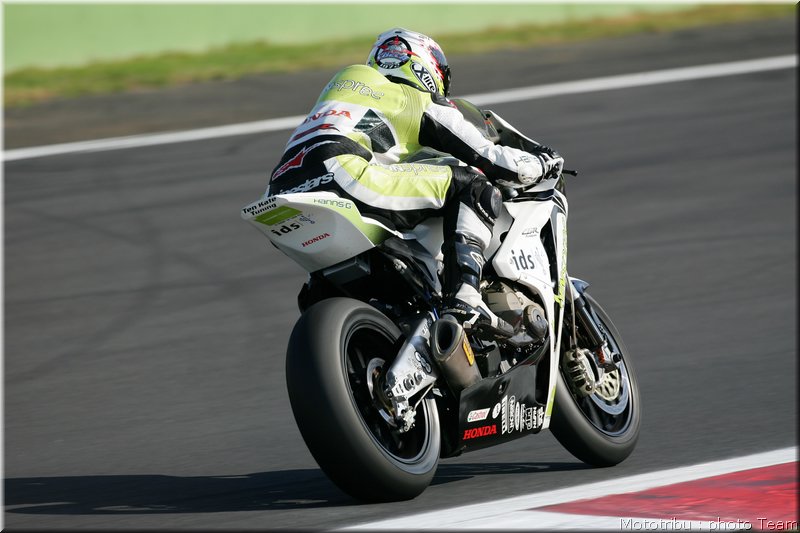 0110_superbike_checac_09