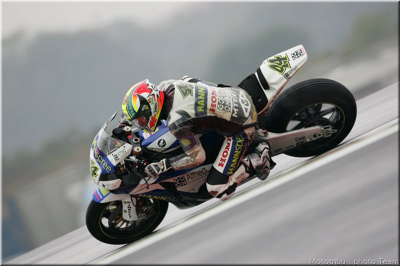 0252_superbike_rolfo_17