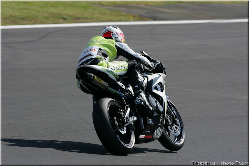 0426_supersport_rea_04
