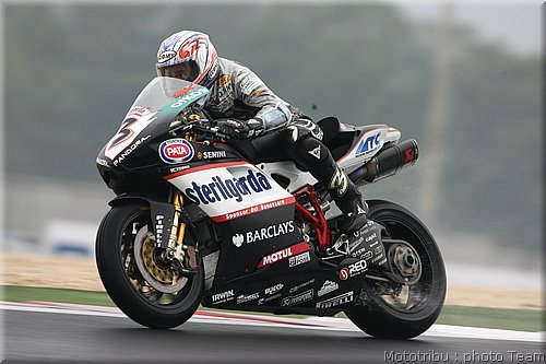 0099_superbike_biaggi_3.jpg