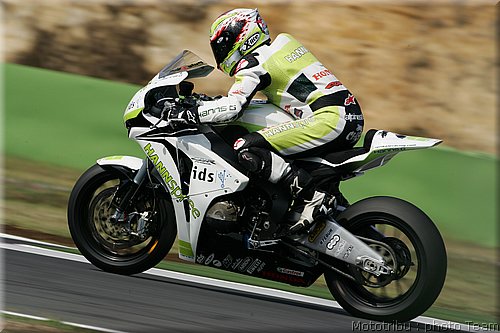 0104_superbike_checac_03.jpg