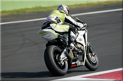 0110_superbike_checac_09.jpg